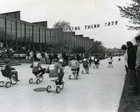 Spring Thing tricycle race, Illinois Institute of Technology, Chicago, Illinois, 1970