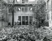 View of Perlstein Hall from interior courtyard, Illinois Institute of Technology, Chicago, Ill.